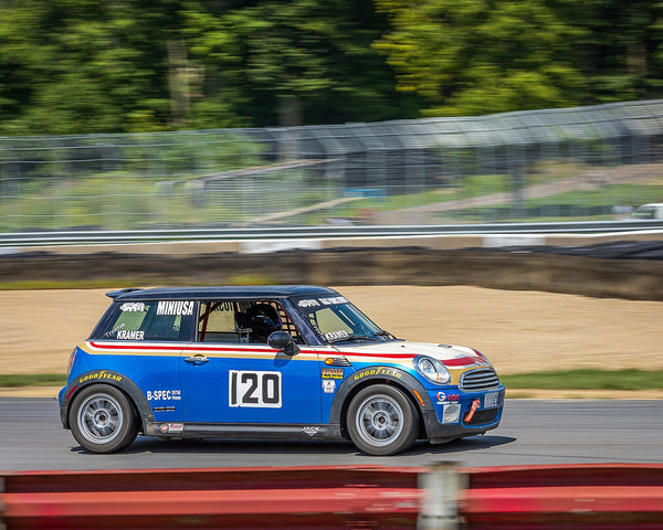 Mini (Jcw Trim – Base Model Unspecified) JCW