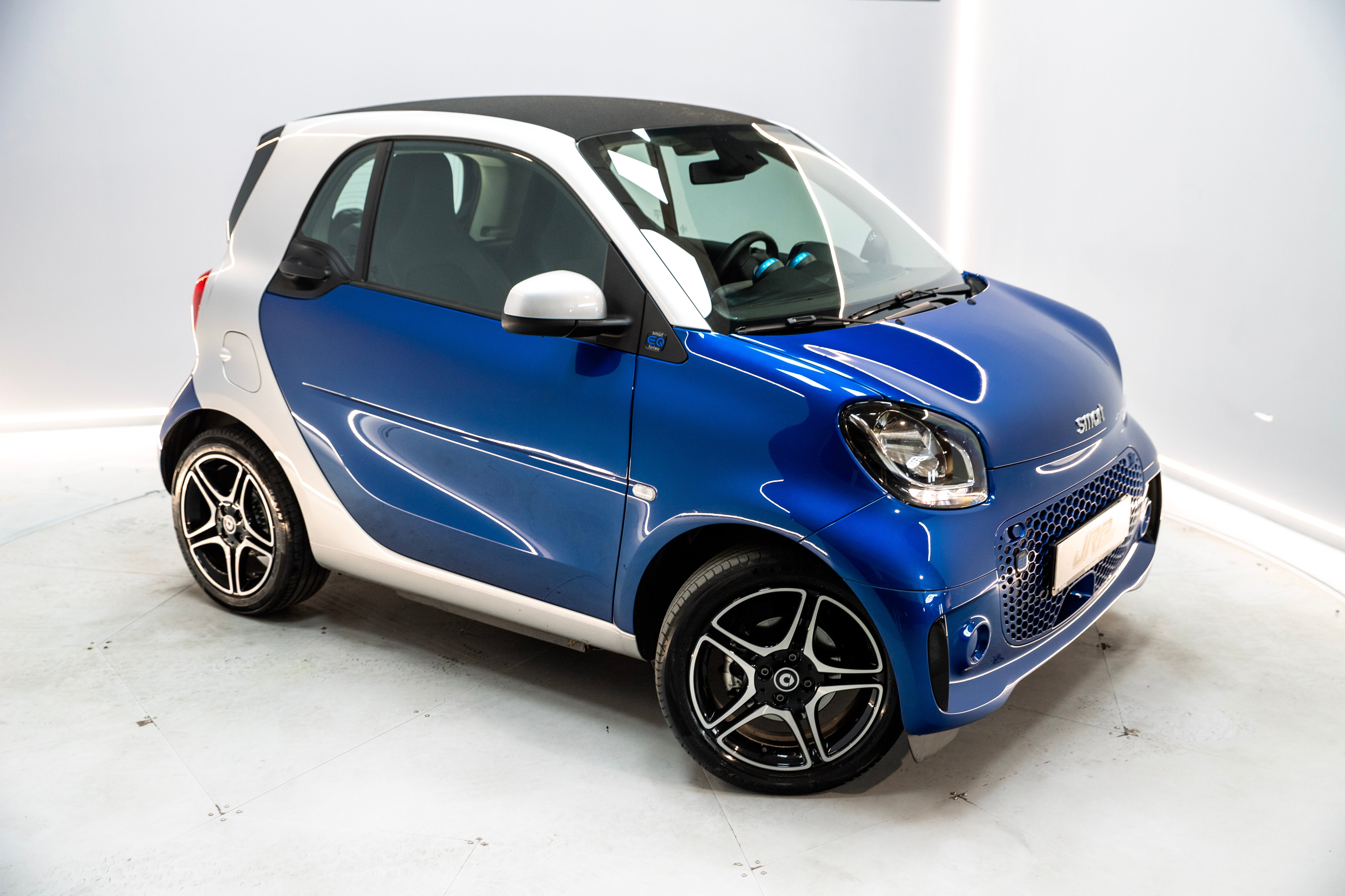 SMART fortwo 60kW81CV EQ coupe