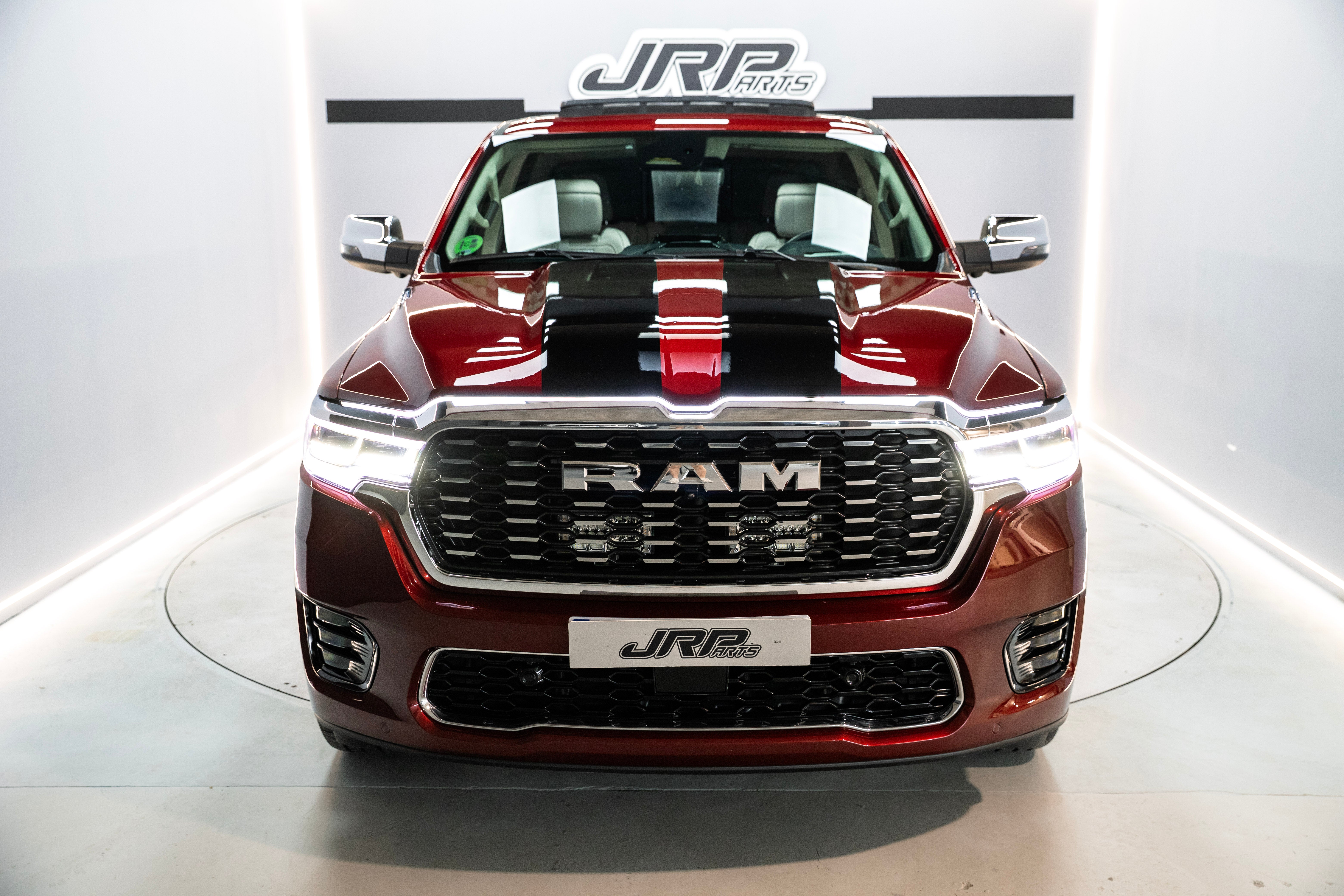 DODGE RAM TUNGSTEN DOBLE CABINA