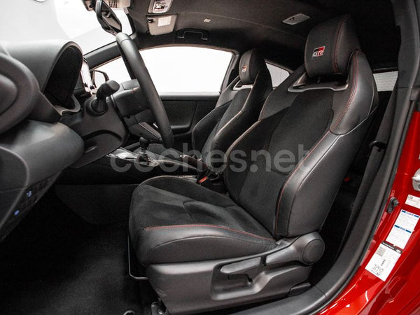 TOYOTA GR Yaris 1.6 192kW RZ Circuit Pack 3p.