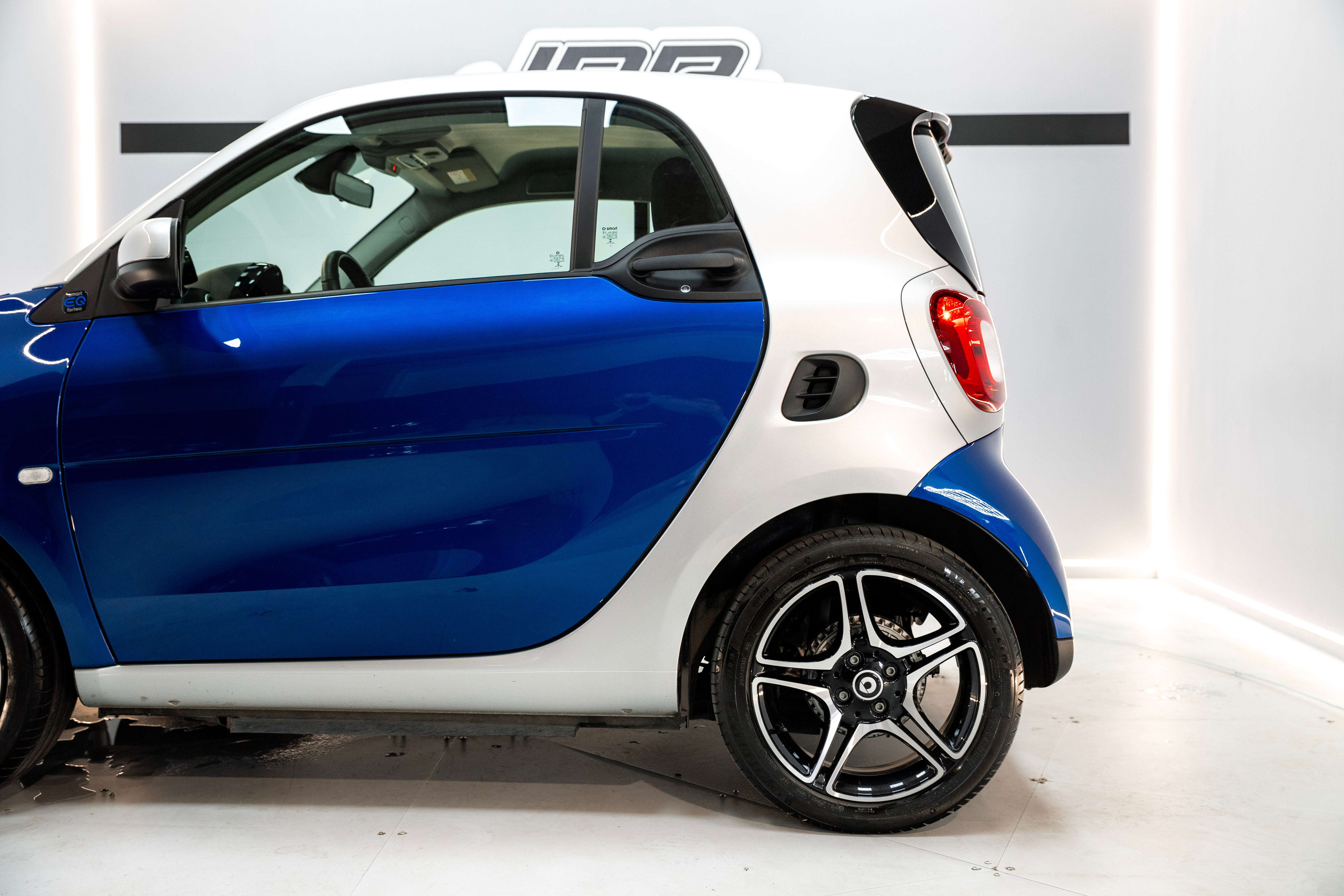 SMART fortwo 60kW81CV EQ coupe