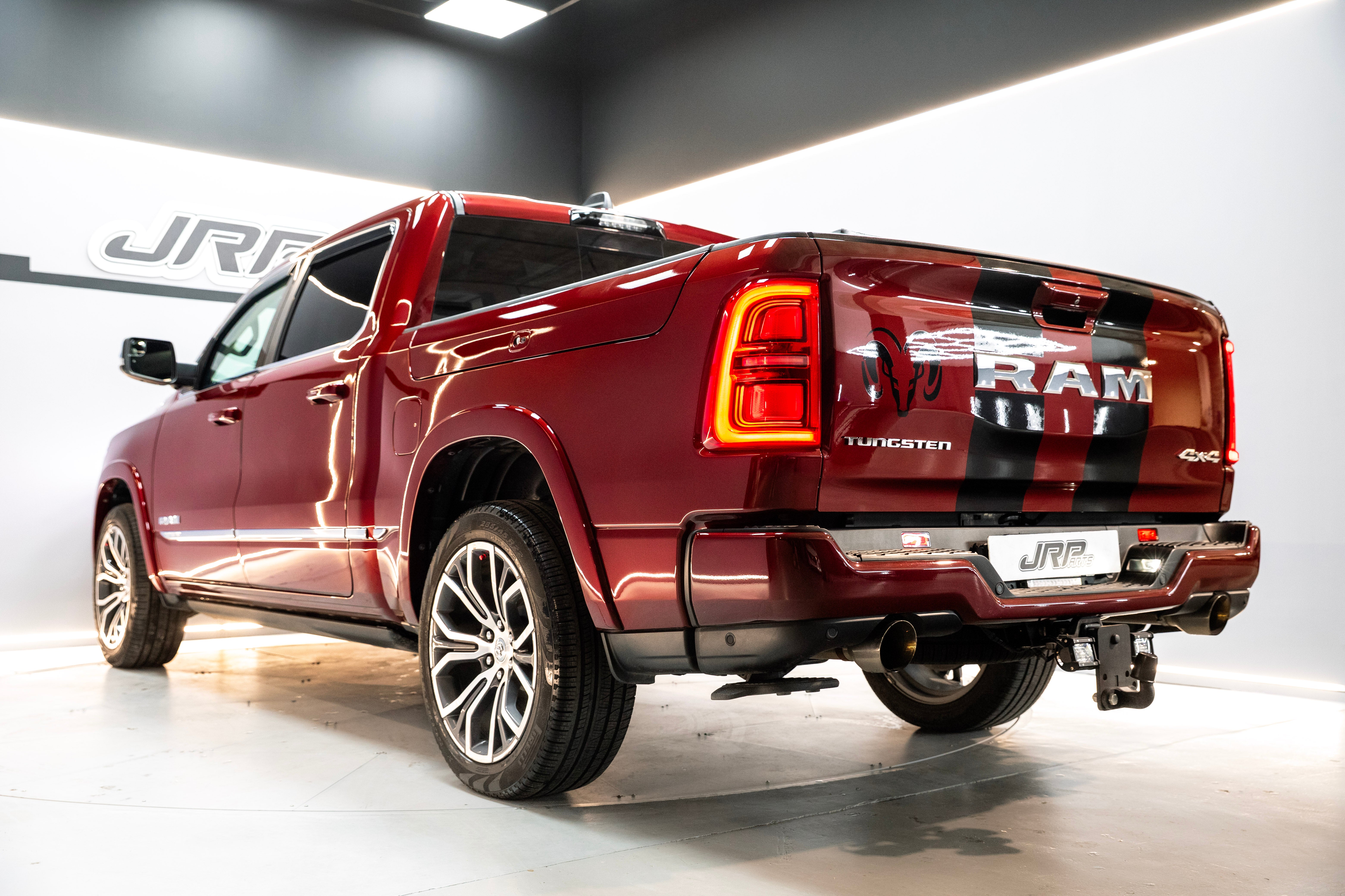 DODGE RAM TUNGSTEN DOBLE CABINA