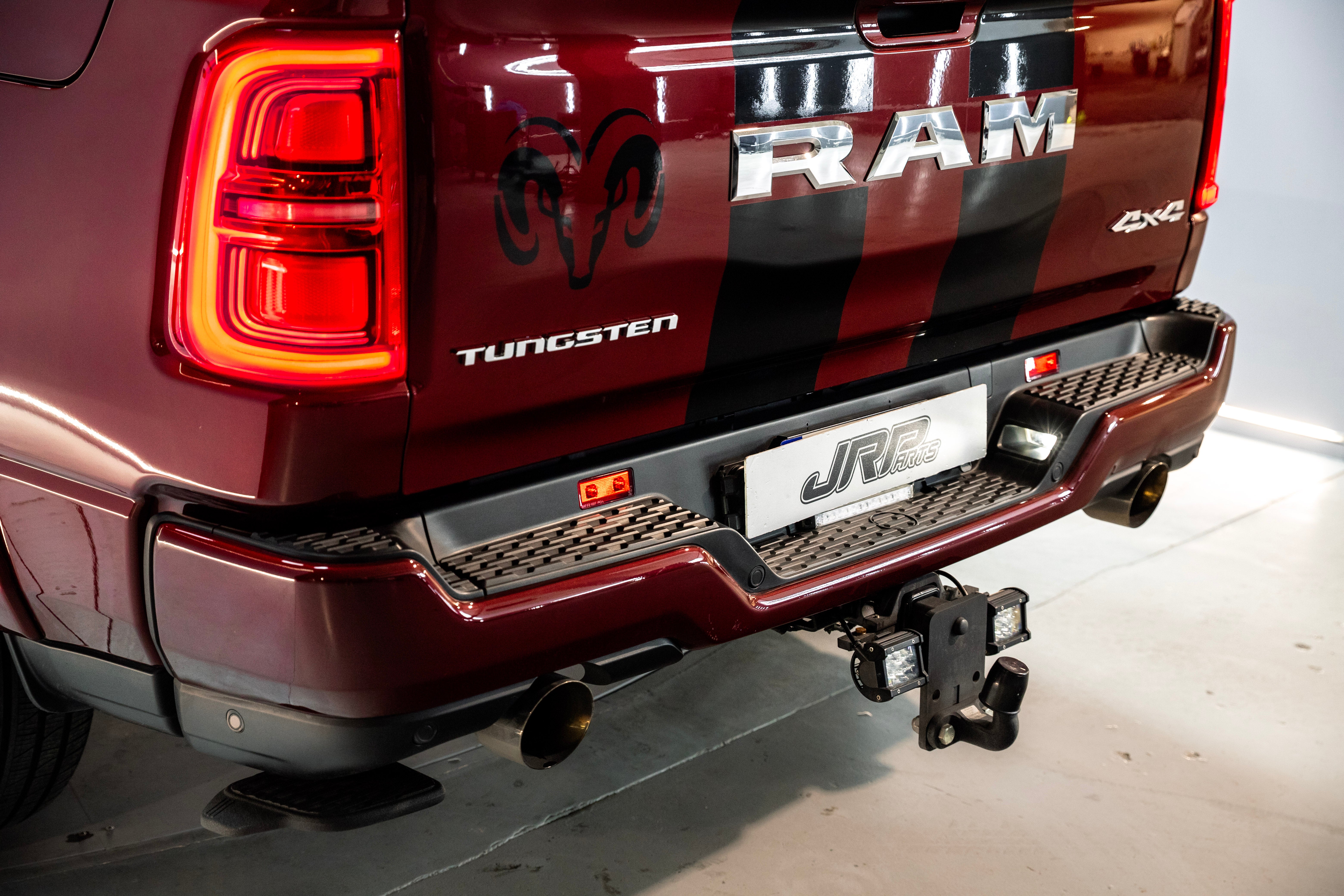 DODGE RAM TUNGSTEN DOBLE CABINA