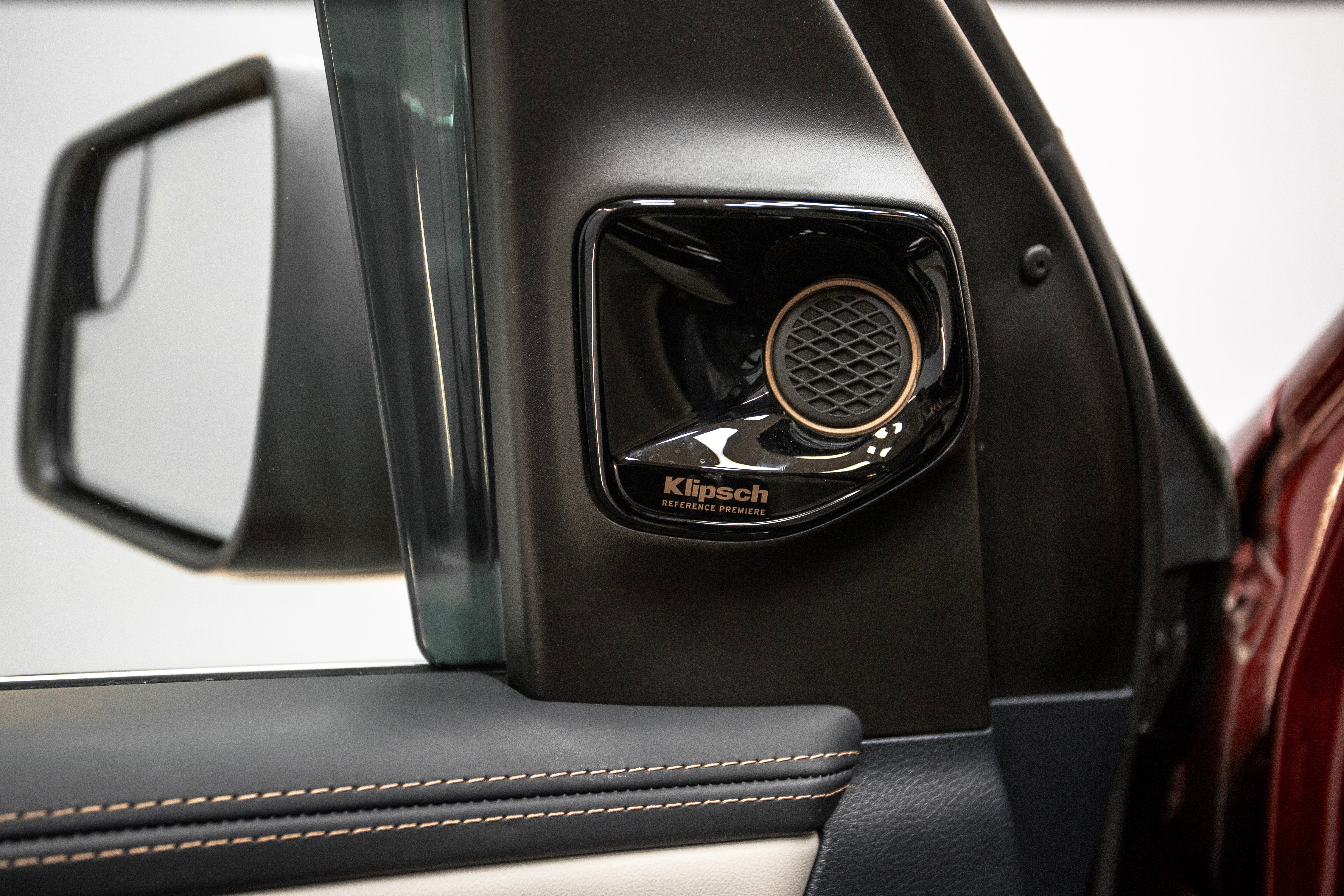 DODGE RAM TUNGSTEN DOBLE CABINA