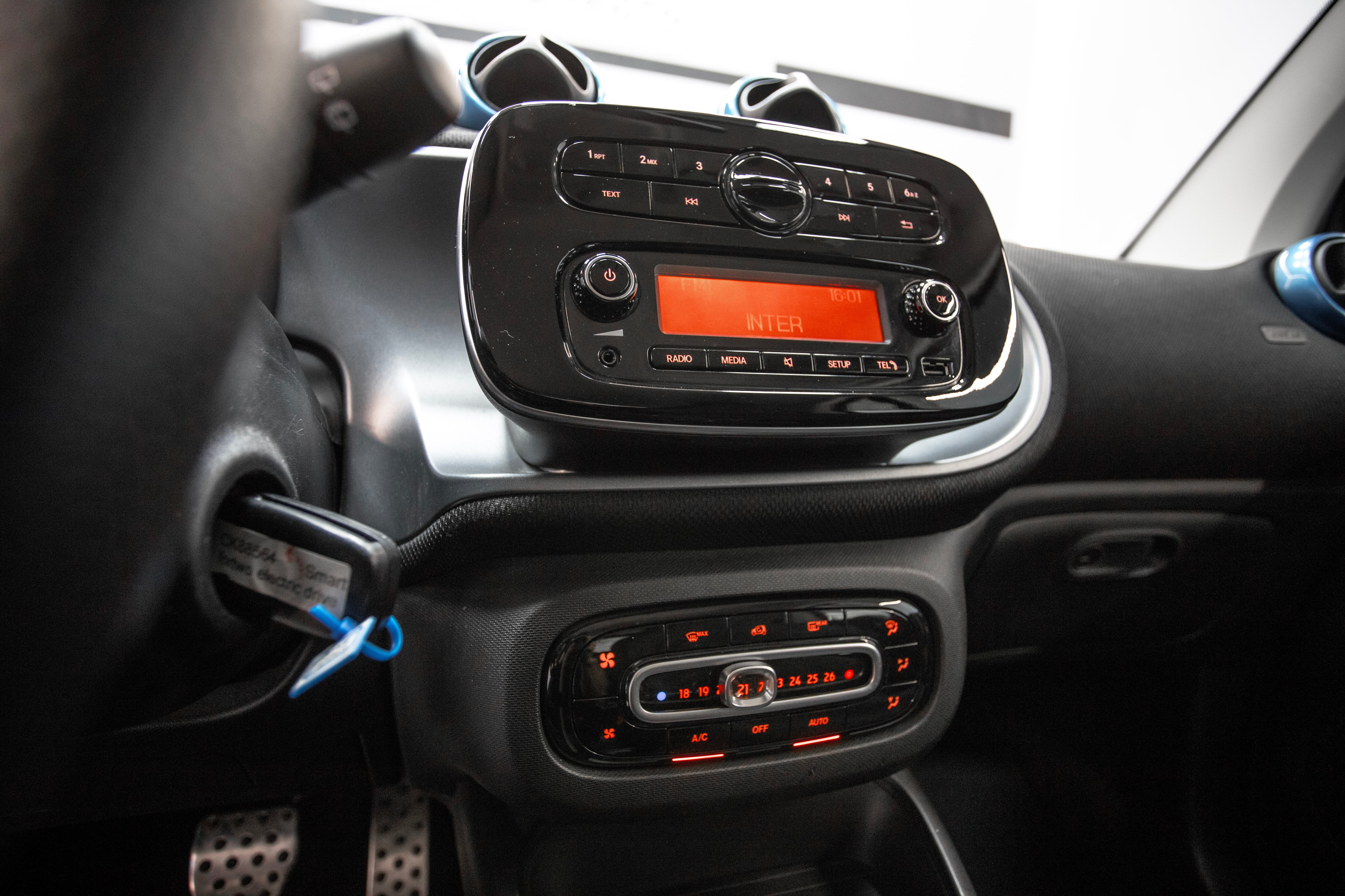 SMART fortwo 60kW81CV EQ coupe