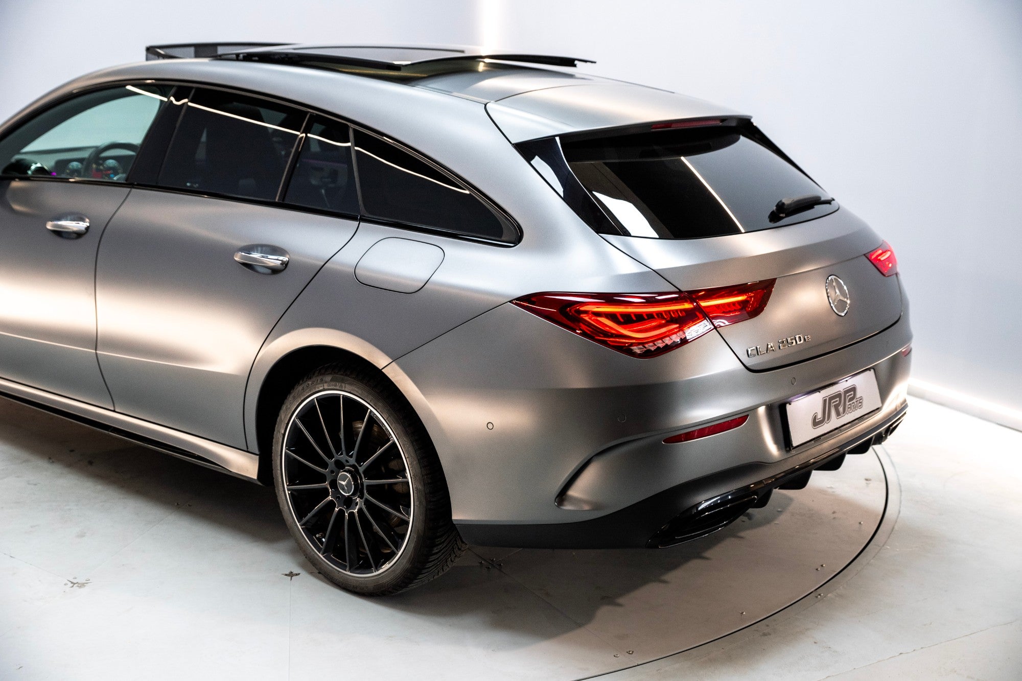 MERCEDES-BENZ CLA 250 e Shooting Brake 2021