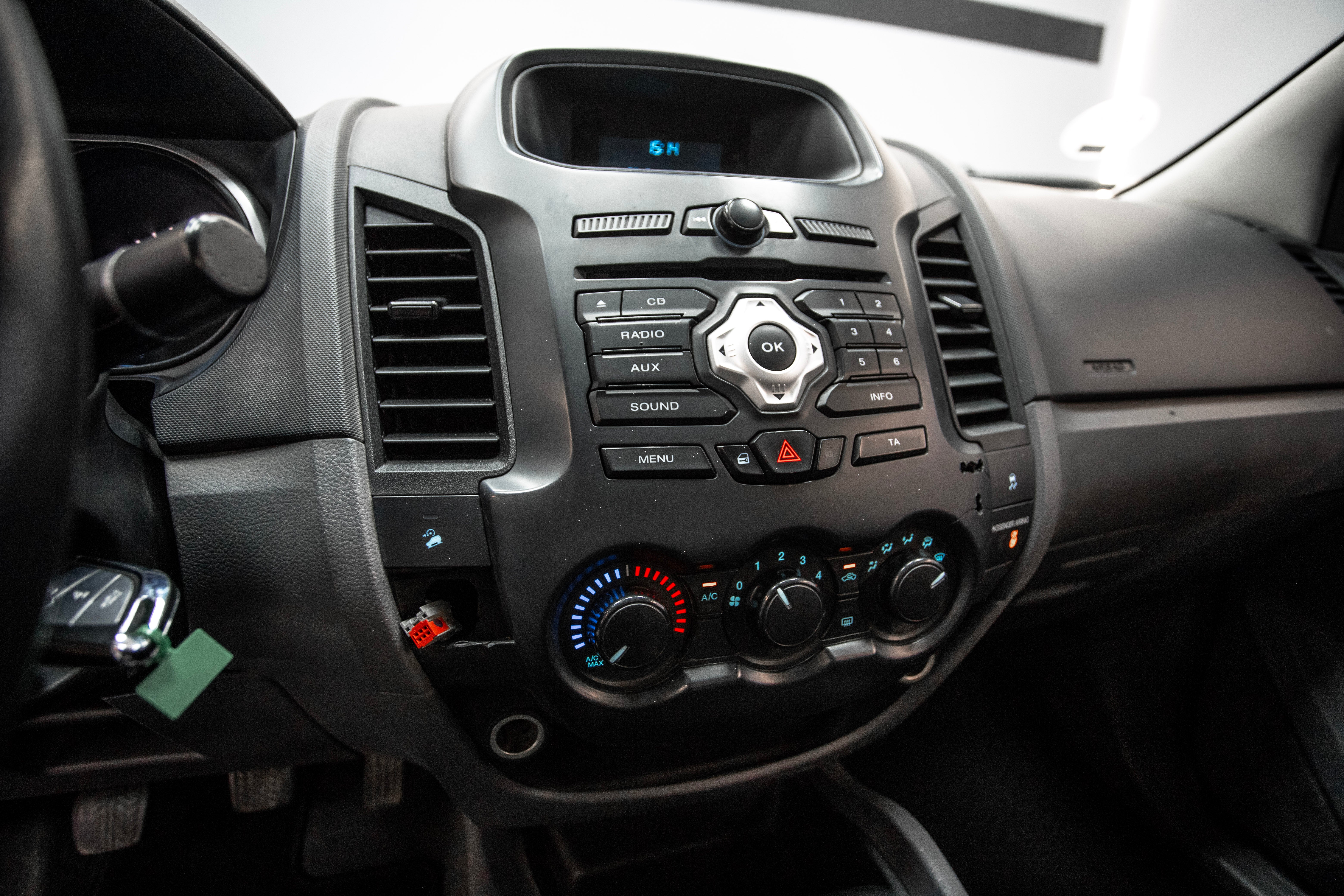 FORD Ranger 2.2 TDCi 4x4 Cabina Sencilla XL