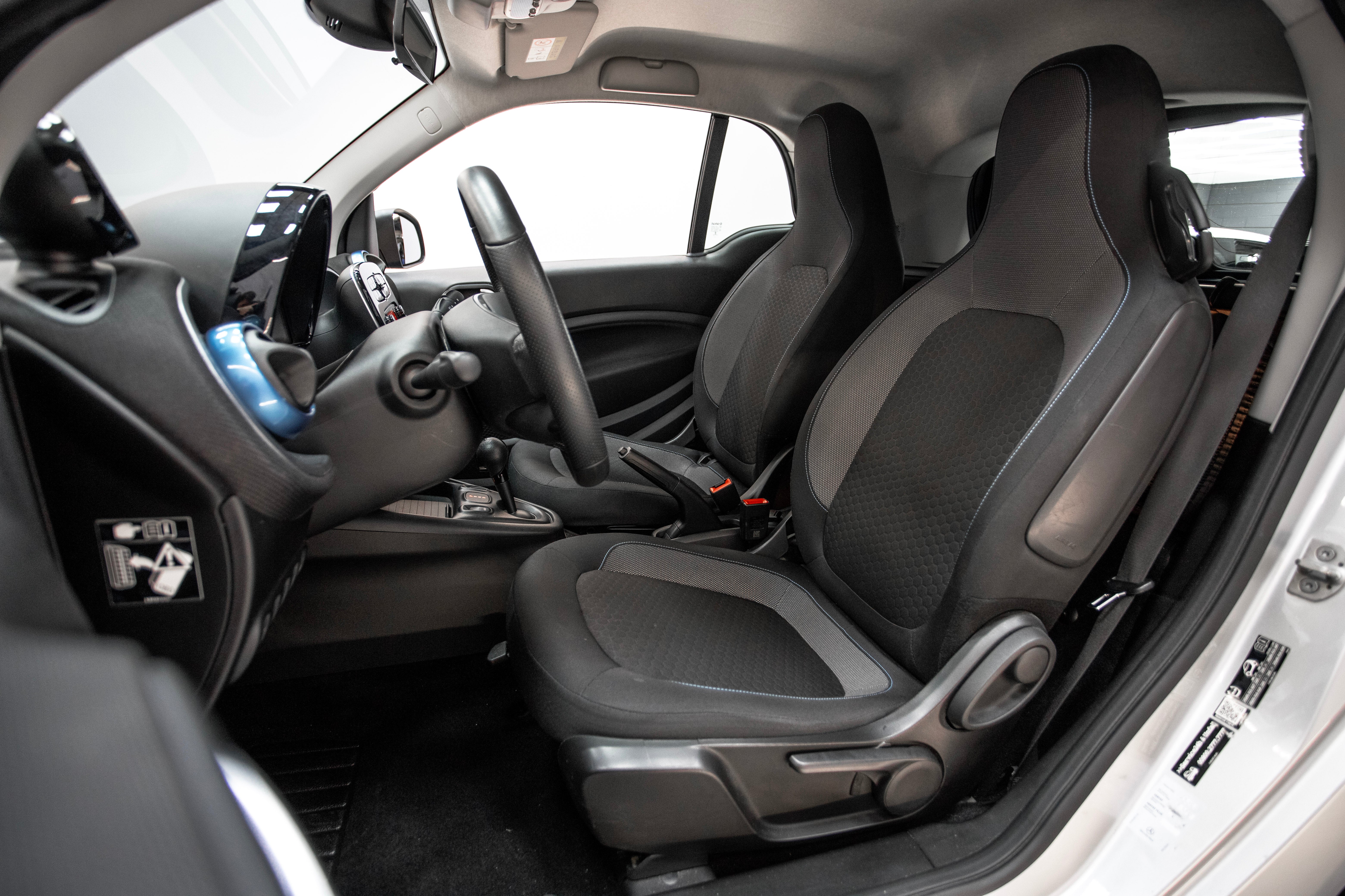 SMART fortwo 60kW81CV EQ coupe