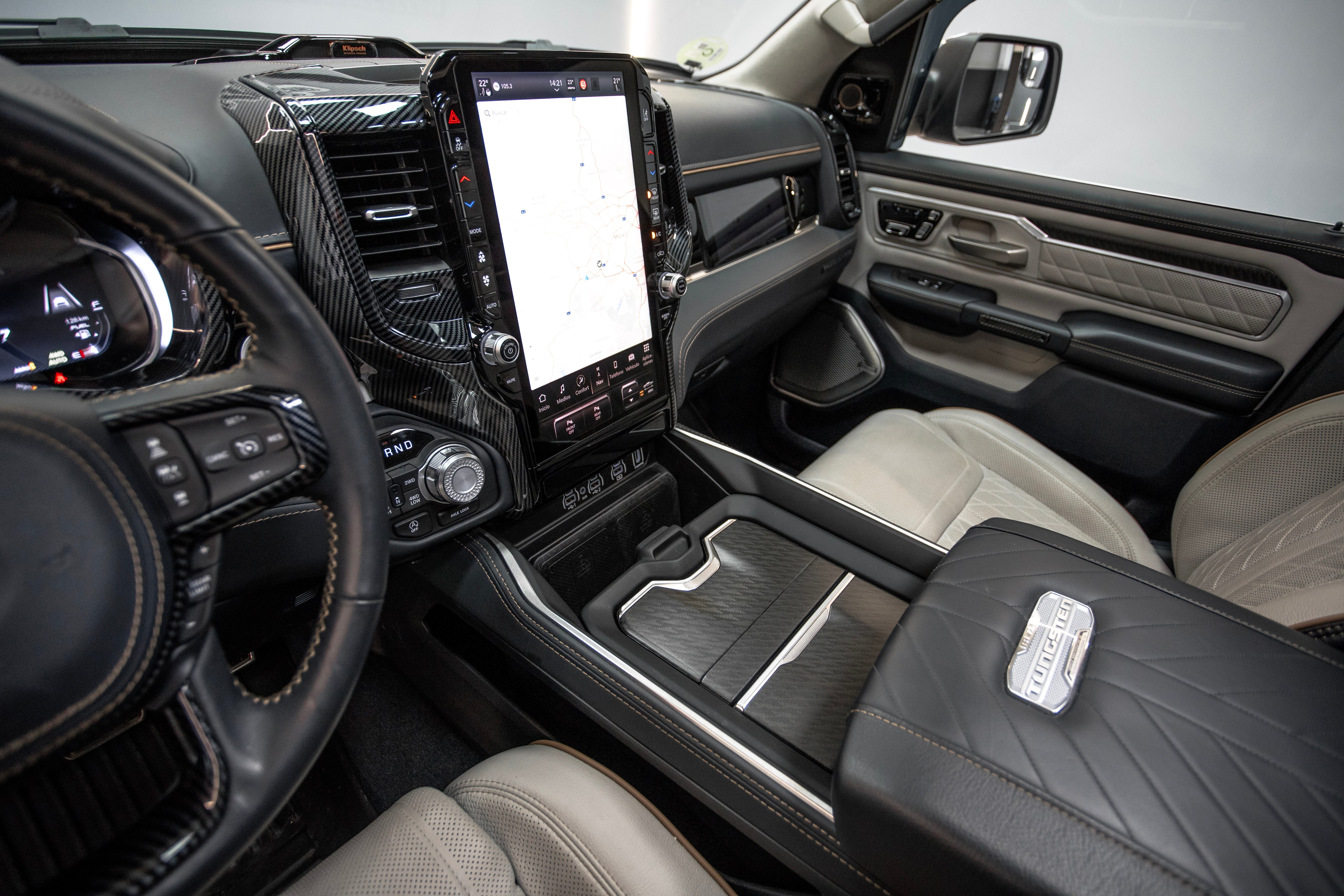 DODGE RAM TUNGSTEN DOBLE CABINA