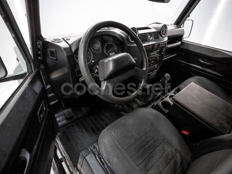 LAND-ROVER Defender 90 SW S 3p.