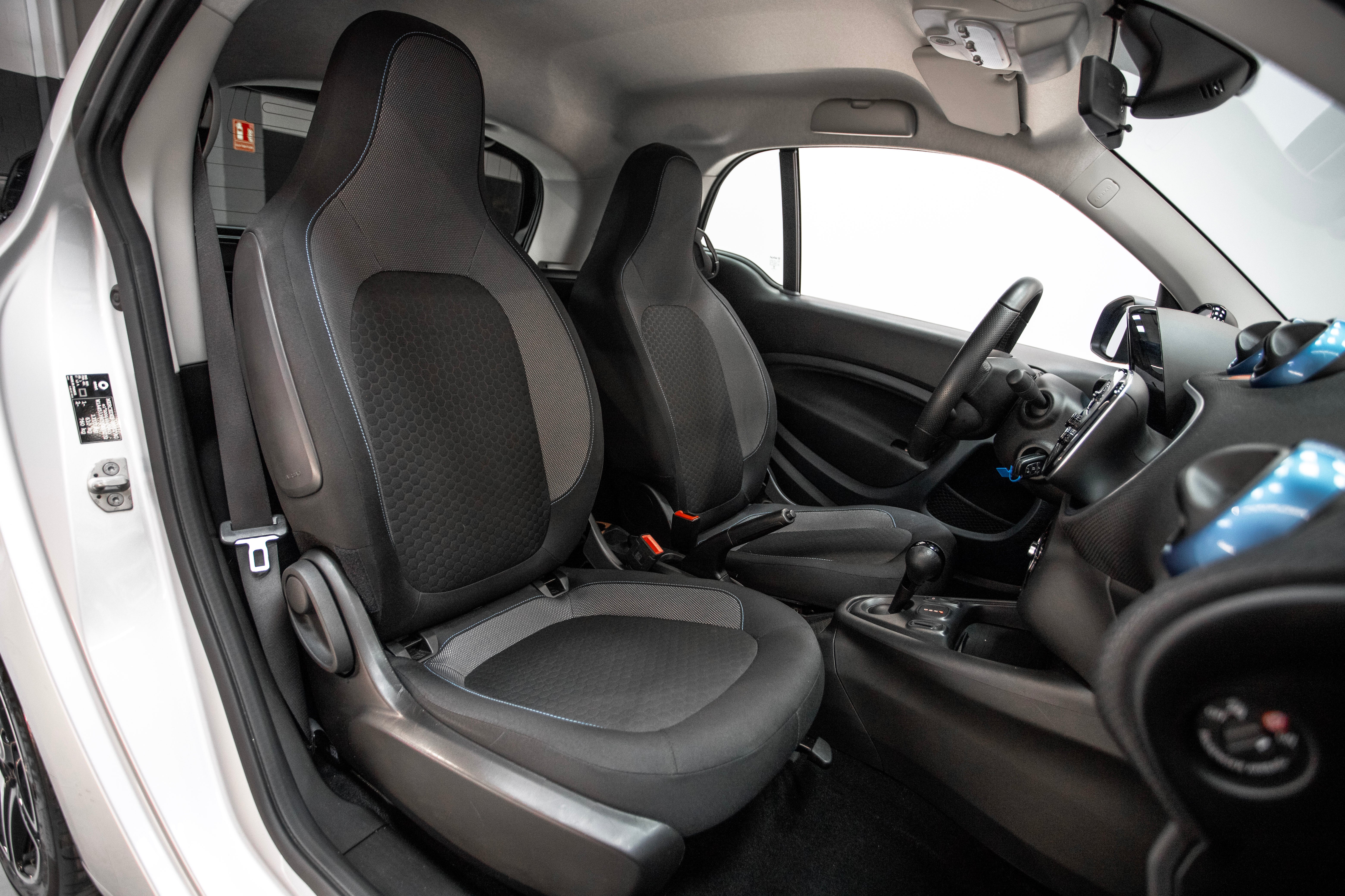 SMART fortwo 60kW81CV EQ coupe