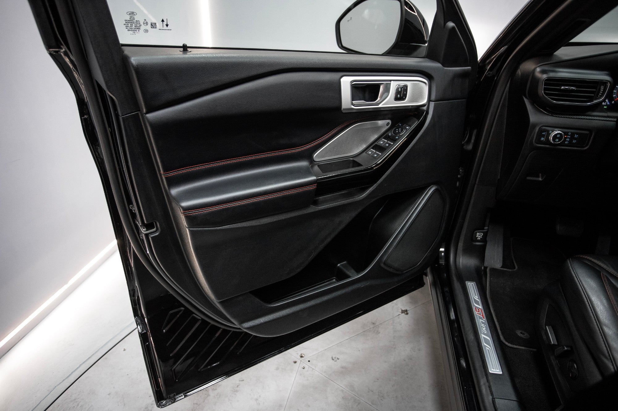 FORD EXPLORER 3.0 PHEV AWD ST-Line 2022