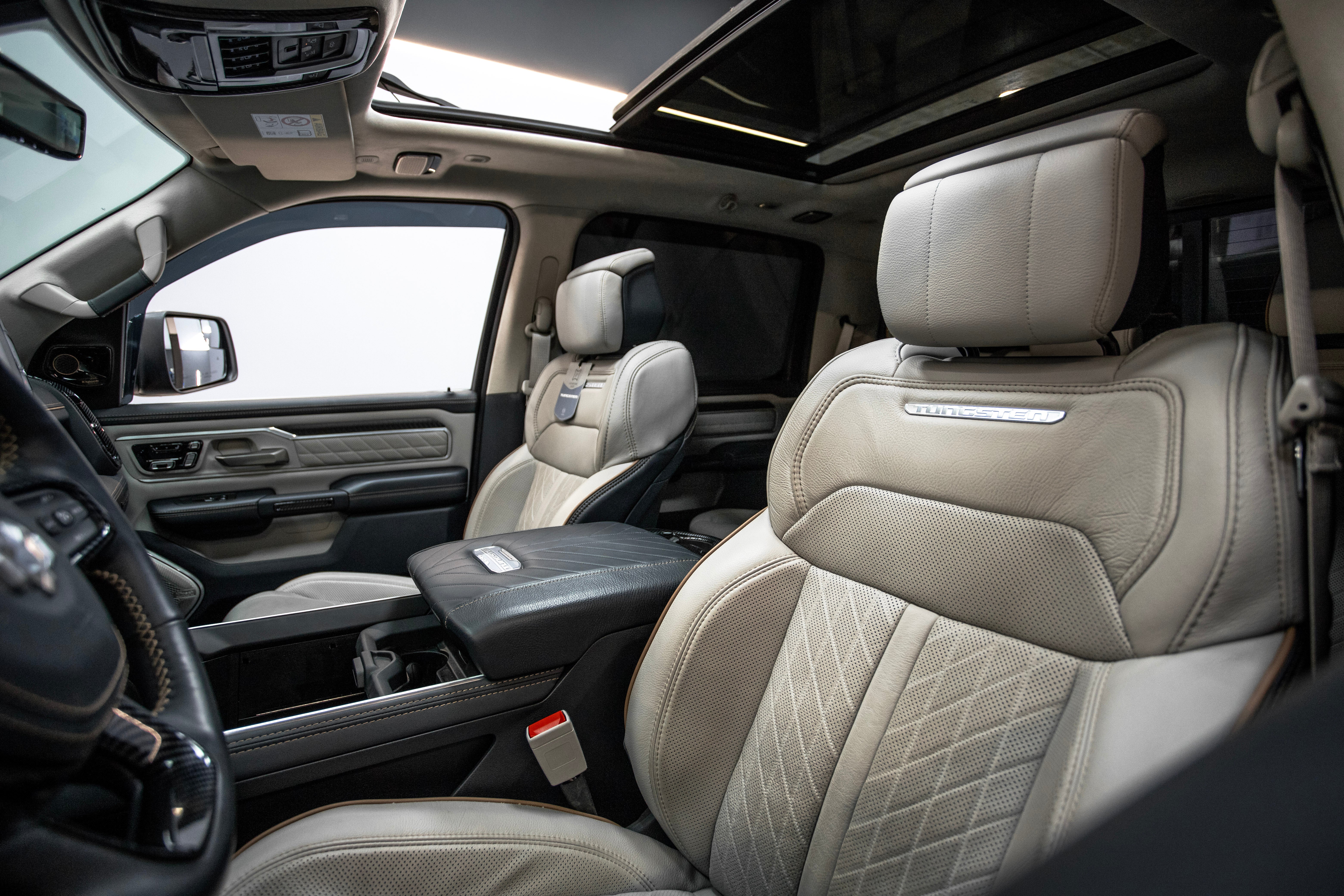 DODGE RAM TUNGSTEN DOBLE CABINA