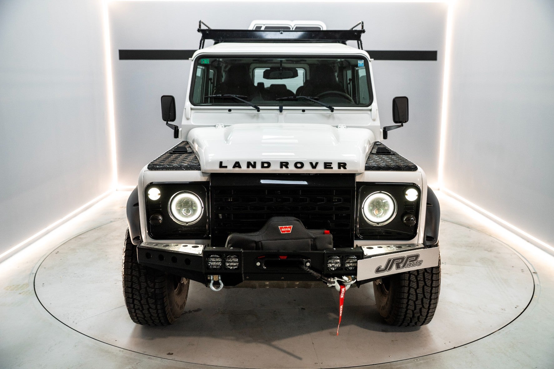 Land Rover Defender 110 SW E