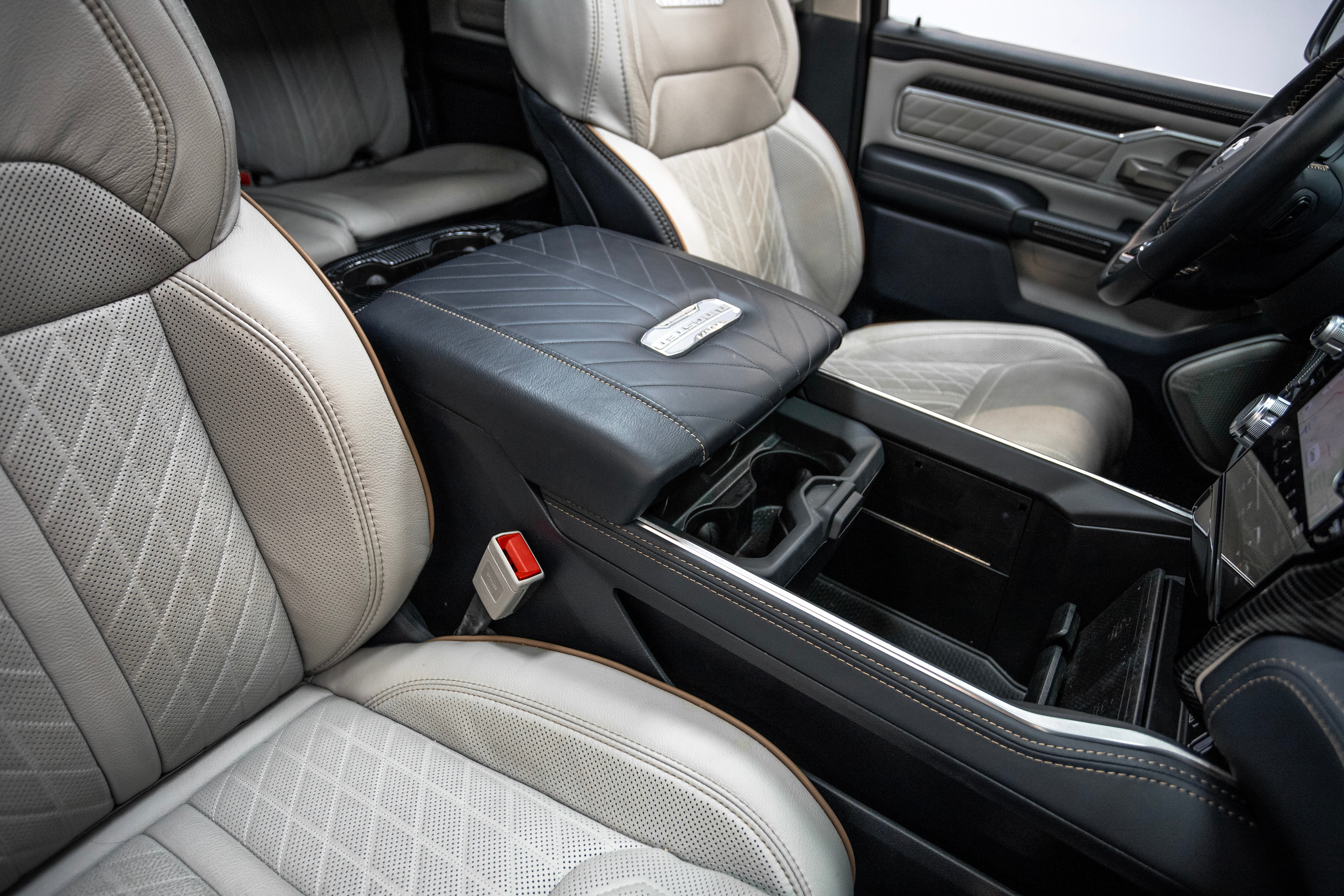 DODGE RAM TUNGSTEN DOBLE CABINA