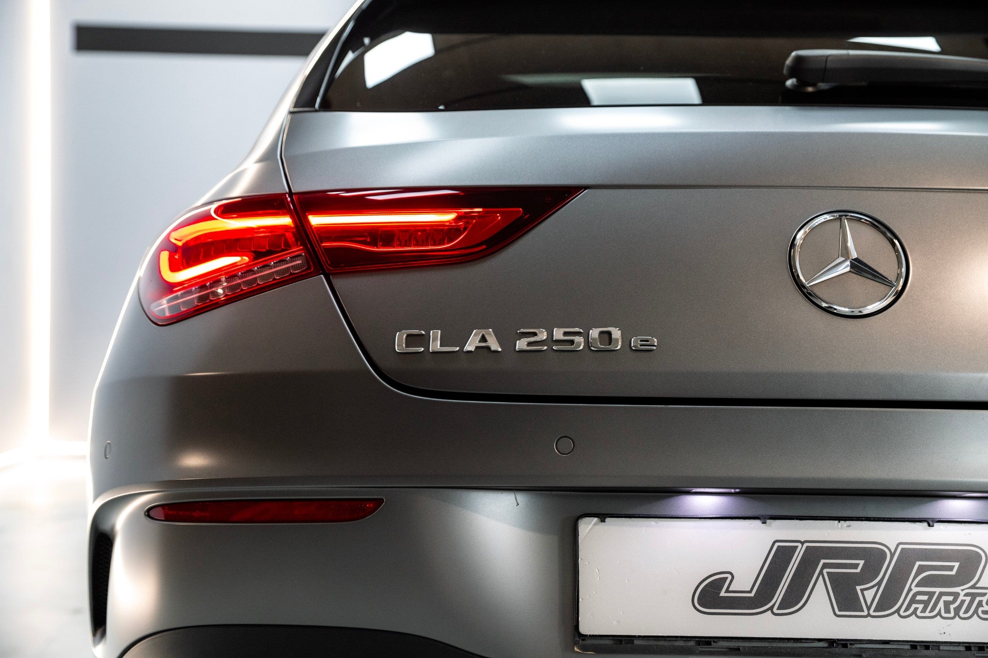 MERCEDES-BENZ CLA 250 e Shooting Brake 2021