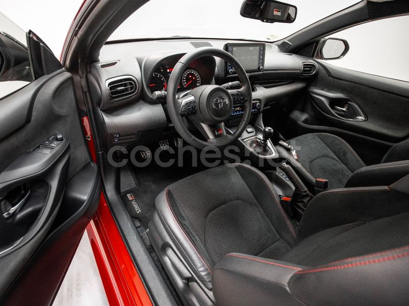 TOYOTA GR Yaris 1.6 192kW RZ Circuit Pack 3p.