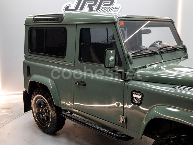 LAND-ROVER Defender 90 SW S 3p.