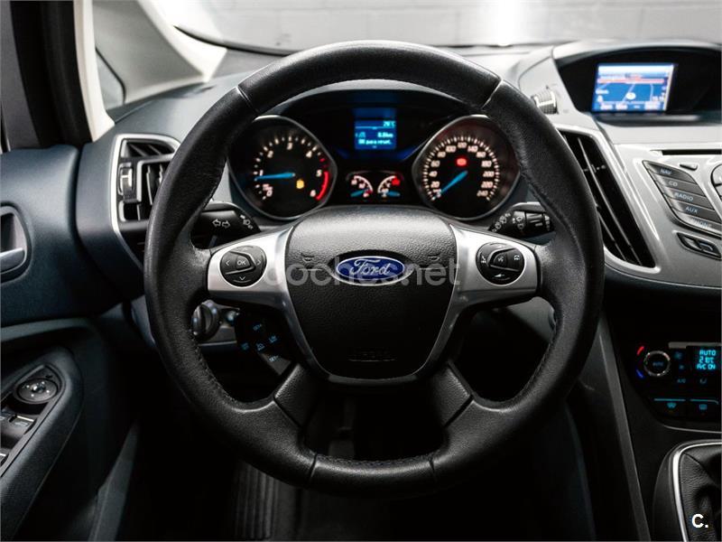 FORD Grand CMax 2.0 TDCi 140 Titanium