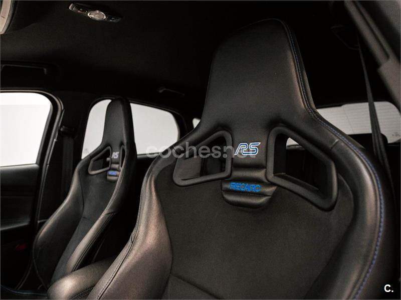 FORD Focus 2.3 EcoBoost 257kW RS Pack Performance