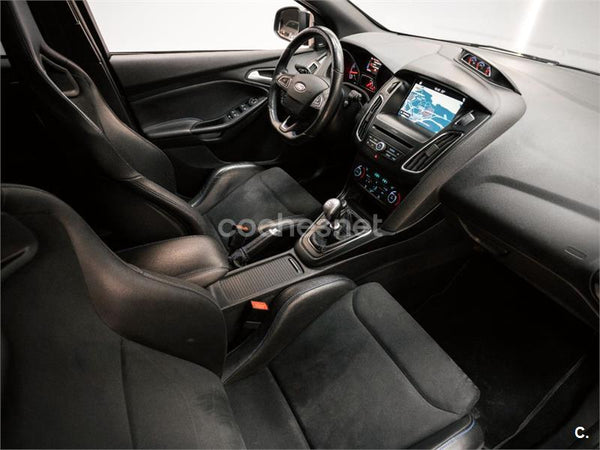 FORD Focus 2.3 EcoBoost 257kW RS Pack Performance