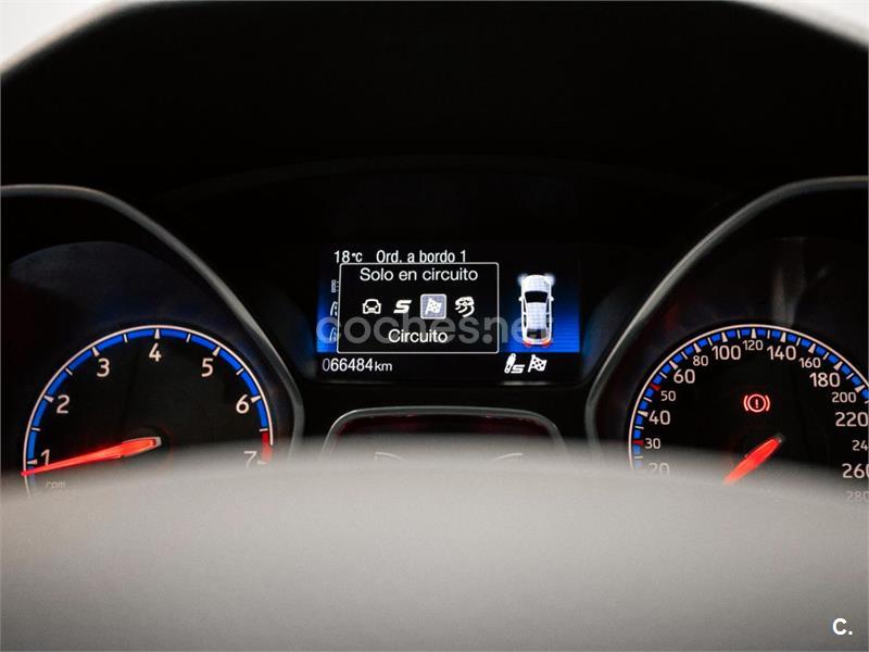 FORD Focus 2.3 EcoBoost 257kW RS Pack Performance