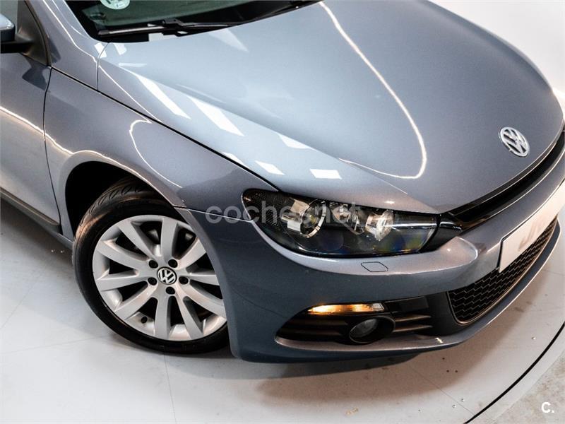 VOLKSWAGEN Scirocco 2.0 TDI 140cv DPF DSG 3p.