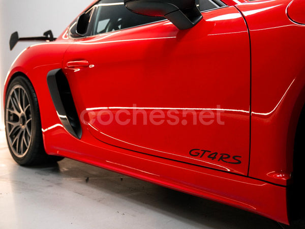 PORSCHE 718 Cayman GT4 RS 3p.
