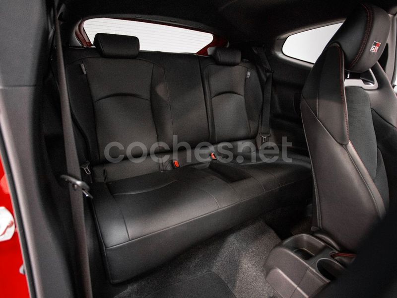TOYOTA GR Yaris 1.6 192kW RZ Circuit Pack 3p.