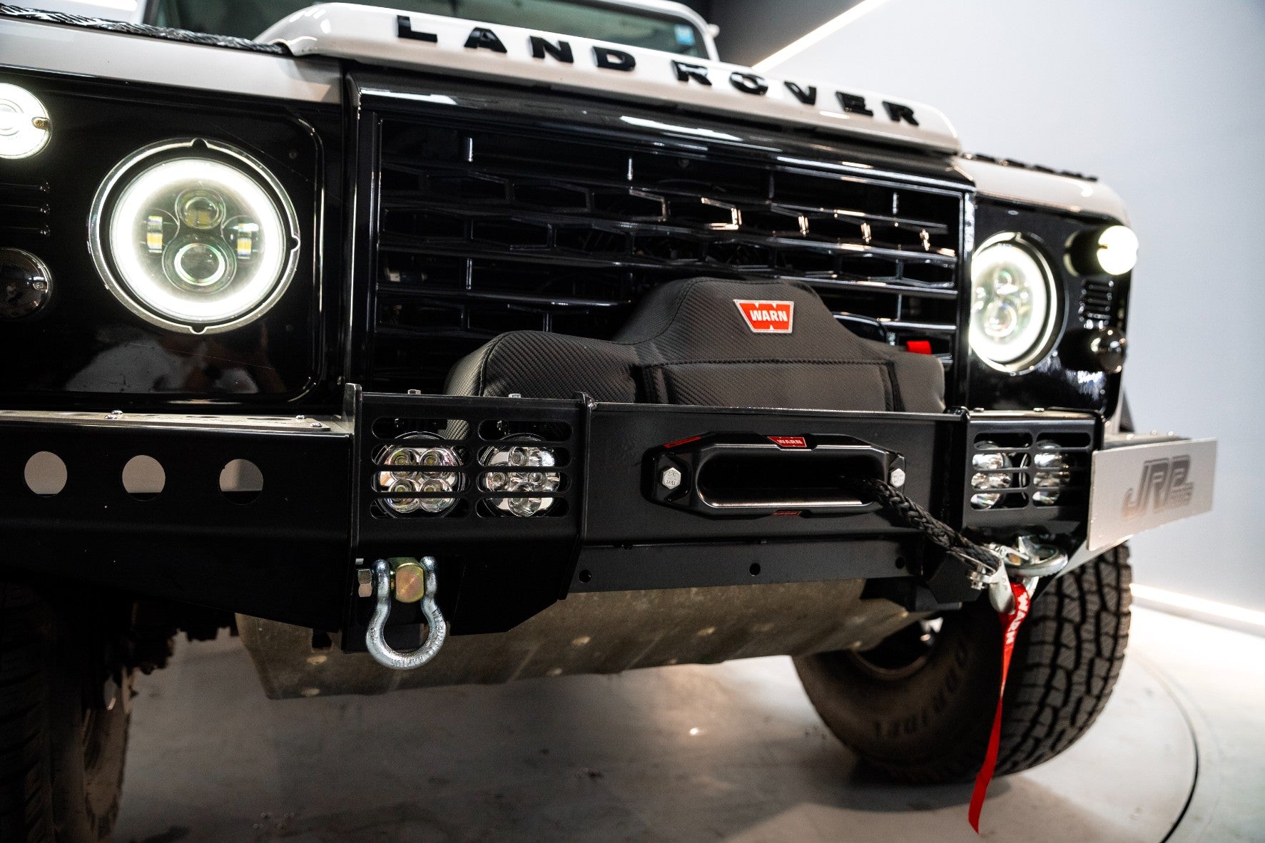 Land Rover Defender 110 SW E