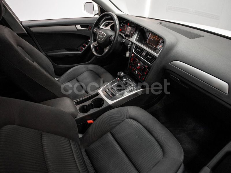 AUDI A4 2.0 TDI 150CV design edition 4p.