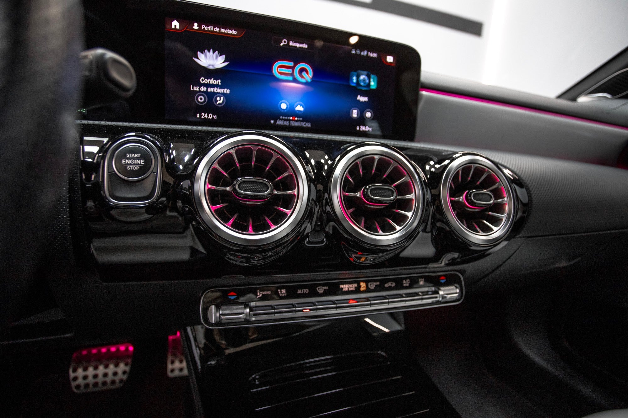 Mercedes-Benz CLA CLA 250 e Shooting Brake