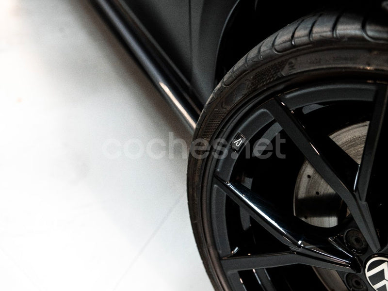 VOLKSWAGEN Golf R 2.0 TSI 235kW 320CV 4Motion DSG 5p.