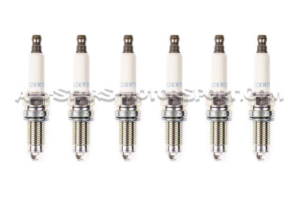 Bujías NGK IZKR7B para Golf 4 R32 / Golf 5 R32