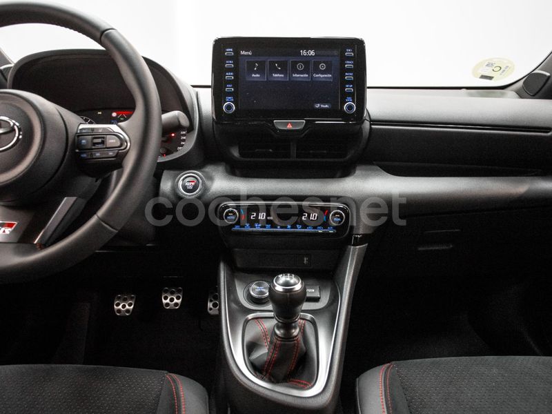 TOYOTA GR Yaris 1.6 192kW RZ Circuit Pack 3p.