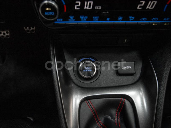 TOYOTA GR Yaris 1.6 192kW RZ Circuit Pack 3p.