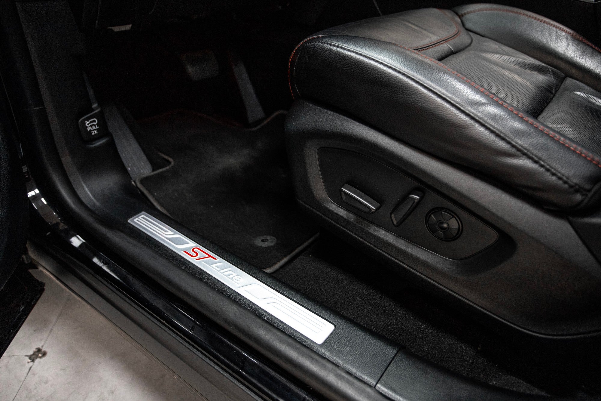 FORD EXPLORER 3.0 PHEV AWD ST-Line 2022