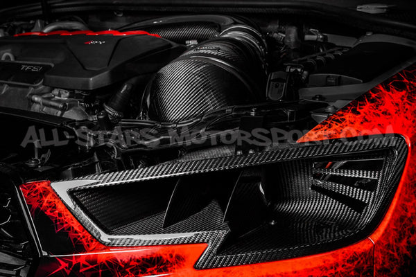 Faro con entrada de aire de carbono Eventuri para Audi RS3 8V.5