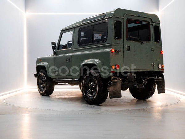 LAND-ROVER Defender 90 SW S 3p.