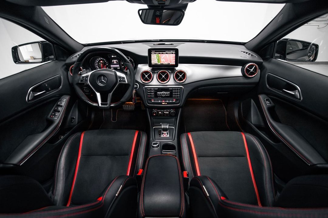 Mercedes GLA 45 AMG