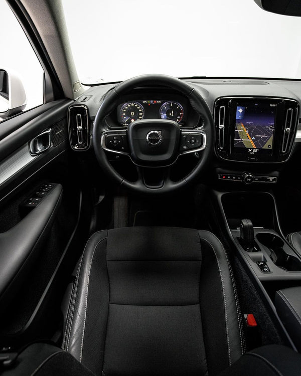 VOLVO XC40 D3 Momentum