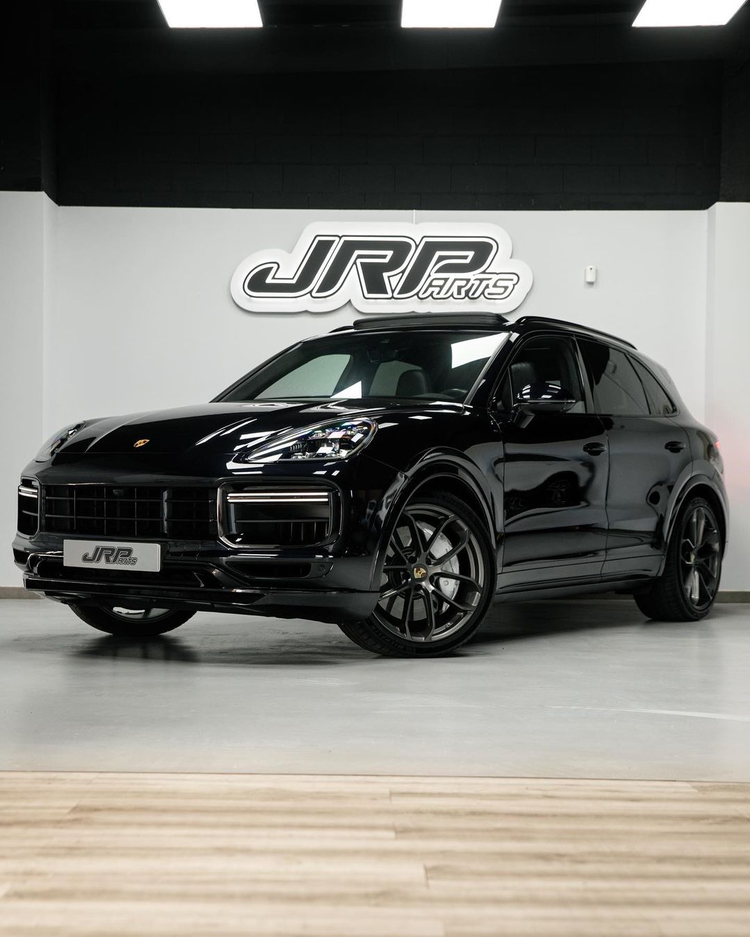 PORSCHE Cayenne Turbo