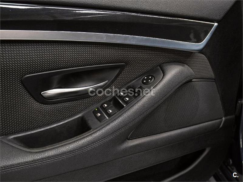 BMW Serie 5 525D TOURING