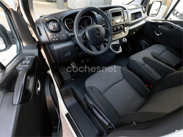 RENAULT Trafic Furgon 29 L1H1 Energy BluedCi 107 kW 4p.