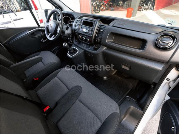 RENAULT Trafic Furgon 29 L1H1 Energy BluedCi 107 kW 4p.