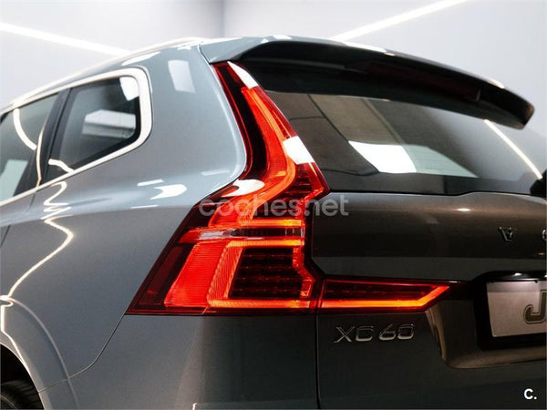 VOLVO XC60 2.0 T8 AWD RDesign Auto